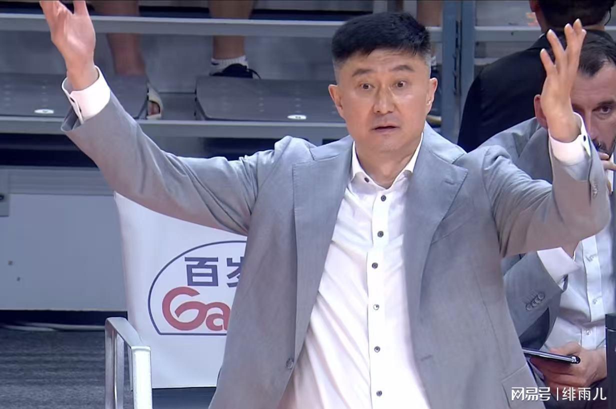 bti体育-没有任何奖项！CBA强力锋线惨遭打压，或被广东队重金截胡？